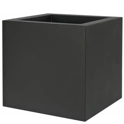 Vaso Kube cm 50 x 50 x 50 H Resina Lt. 45