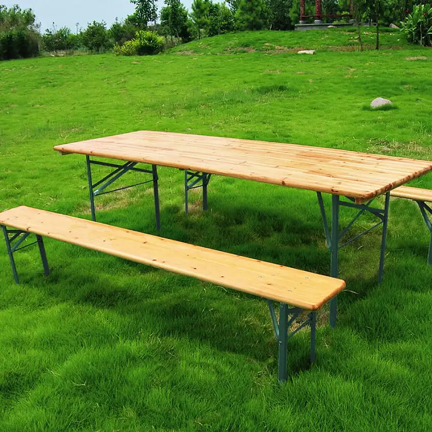 Set Birreria 220x70: Praticità Pieghevole e Design Robusto per i Tuoi Spazi Esterni